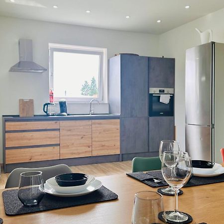 Amao-Obsidian I 120Qm I Elegantes Business- & Familienapartment I 3 Schlafzimmer I Kingsize Betten シュヴァナウ エクステリア 写真